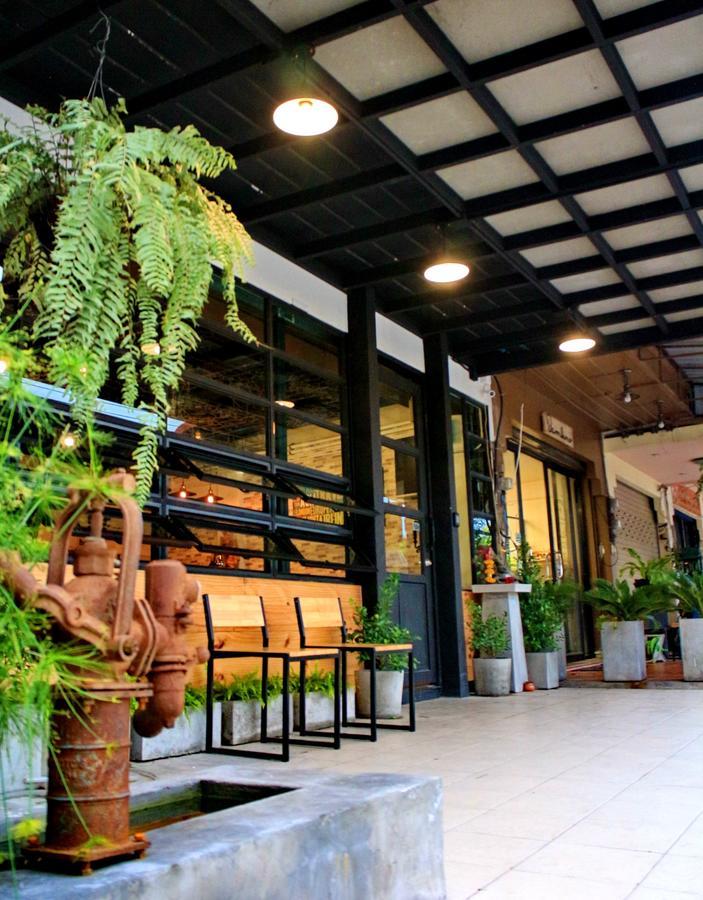 See Hostel Chiang Mai Exteriör bild
