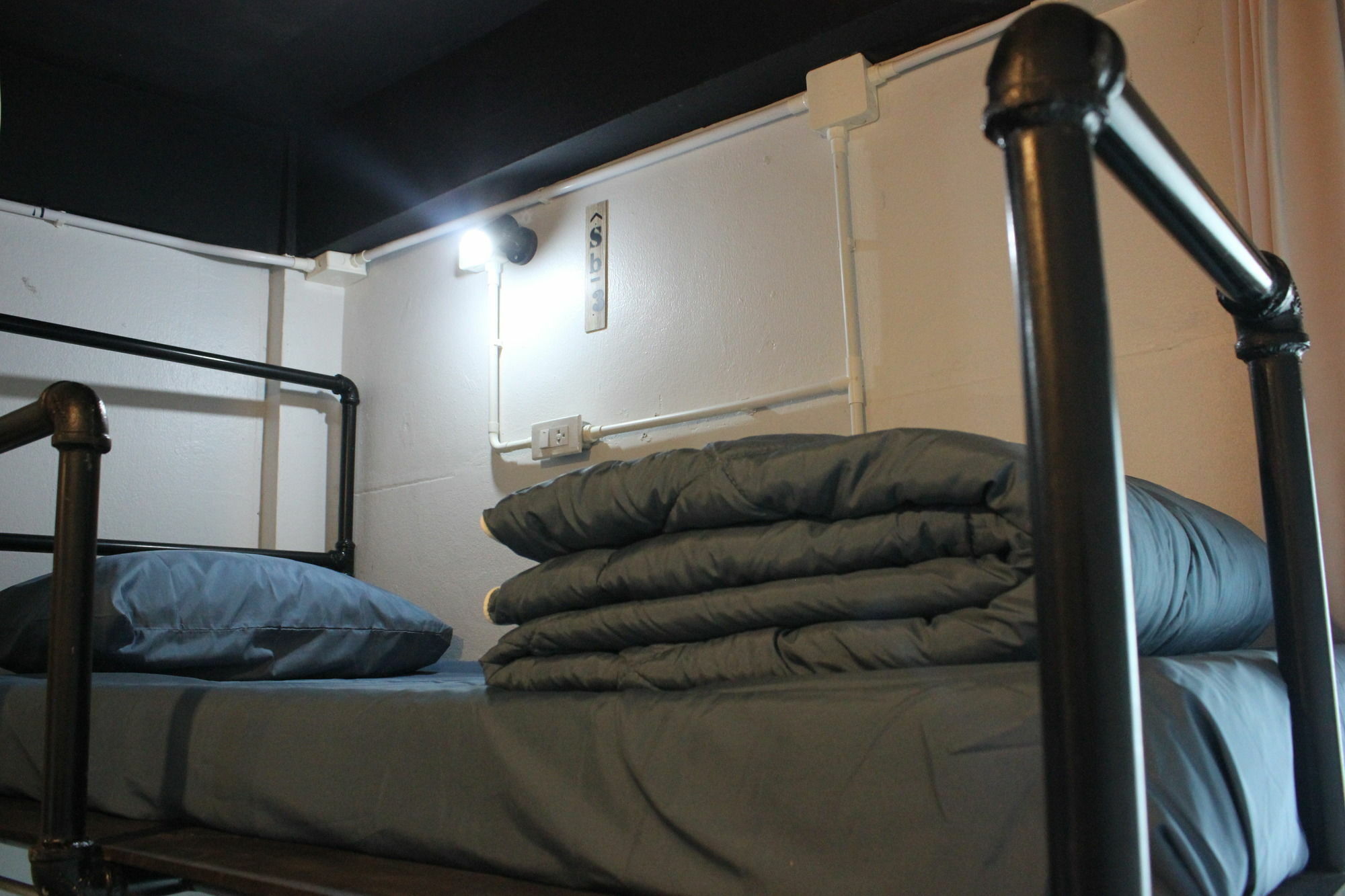 See Hostel Chiang Mai Exteriör bild